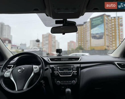 Белый Ниссан Кашкай, объемом двигателя 1.2 л и пробегом 48 тыс. км за 17700 $, фото 25 на Automoto.ua