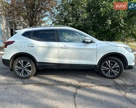 Білий Ніссан Кашкай, об'ємом двигуна 2 л та пробігом 98 тис. км за 19000 $, фото 1 на Automoto.ua