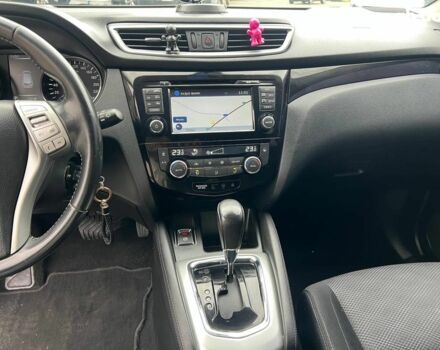 Білий Ніссан Кашкай, об'ємом двигуна 1.6 л та пробігом 216 тис. км за 16990 $, фото 27 на Automoto.ua