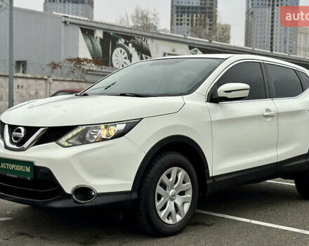 Білий Ніссан Кашкай, об'ємом двигуна 1.2 л та пробігом 56 тис. км за 14777 $, фото 3 на Automoto.ua
