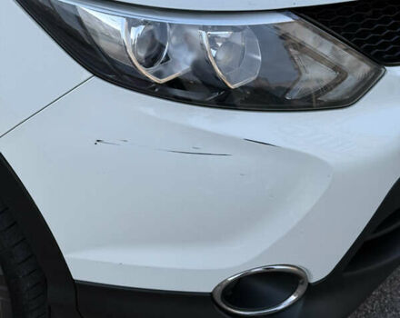 Белый Ниссан Кашкай, объемом двигателя 2 л и пробегом 148 тыс. км за 15000 $, фото 7 на Automoto.ua