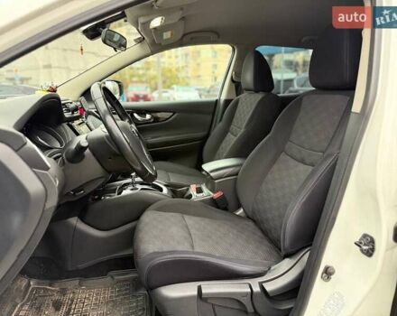 Белый Ниссан Кашкай, объемом двигателя 1.2 л и пробегом 158 тыс. км за 14990 $, фото 8 на Automoto.ua