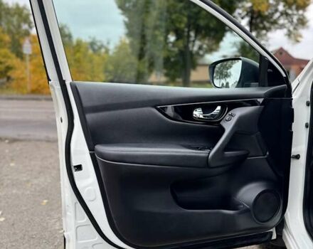 Білий Ніссан Кашкай, об'ємом двигуна 1.46 л та пробігом 168 тис. км за 16500 $, фото 26 на Automoto.ua