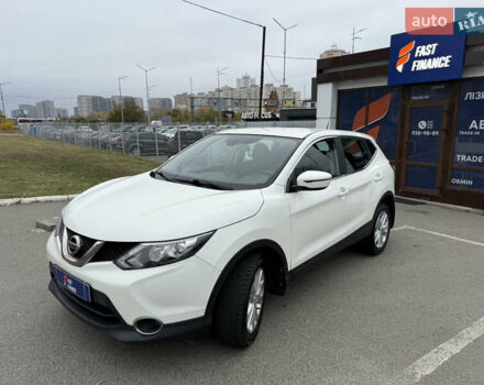 Белый Ниссан Кашкай, объемом двигателя 1.2 л и пробегом 48 тыс. км за 17700 $, фото 15 на Automoto.ua