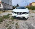 Белый Ниссан Кашкай, объемом двигателя 1.2 л и пробегом 300 тыс. км за 14000 $, фото 1 на Automoto.ua
