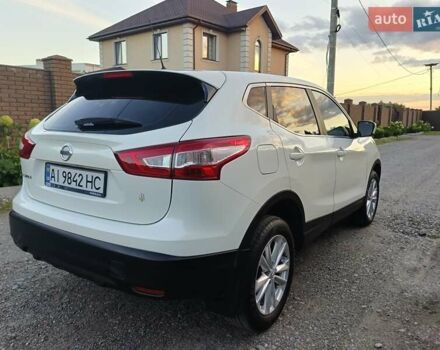 Білий Ніссан Кашкай, об'ємом двигуна 1.2 л та пробігом 82 тис. км за 13500 $, фото 10 на Automoto.ua
