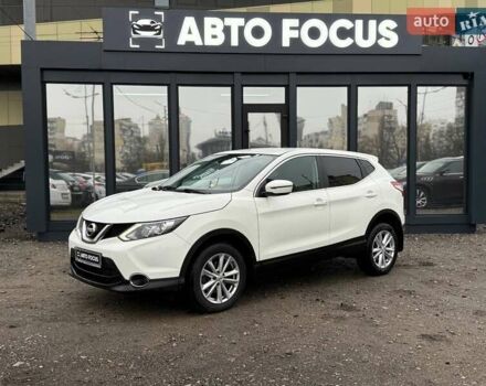Белый Ниссан Кашкай, объемом двигателя 1.2 л и пробегом 158 тыс. км за 14990 $, фото 2 на Automoto.ua