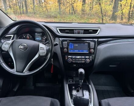 Білий Ніссан Кашкай, об'ємом двигуна 1.6 л та пробігом 137 тис. км за 14900 $, фото 6 на Automoto.ua
