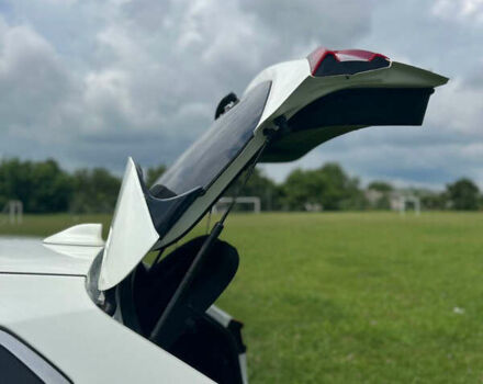 Белый Ниссан Кашкай, объемом двигателя 1.6 л и пробегом 123 тыс. км за 18200 $, фото 17 на Automoto.ua