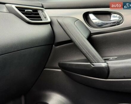 Білий Ніссан Кашкай, об'ємом двигуна 1.6 л та пробігом 114 тис. км за 20897 $, фото 29 на Automoto.ua