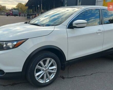 Белый Ниссан Кашкай, объемом двигателя 2 л и пробегом 53 тыс. км за 15250 $, фото 2 на Automoto.ua