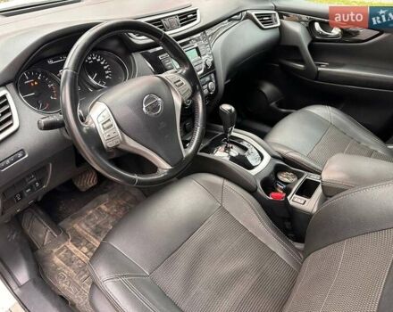 Білий Ніссан Кашкай, об'ємом двигуна 1.6 л та пробігом 160 тис. км за 15900 $, фото 8 на Automoto.ua