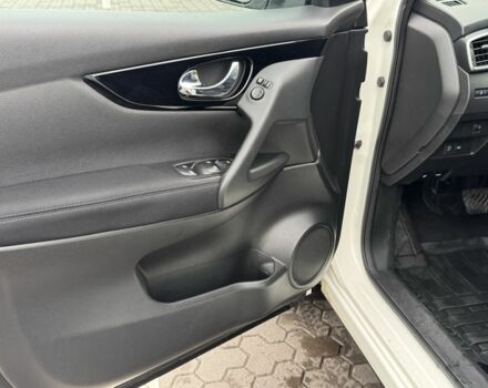Білий Ніссан Кашкай, об'ємом двигуна 1.2 л та пробігом 92 тис. км за 11500 $, фото 18 на Automoto.ua