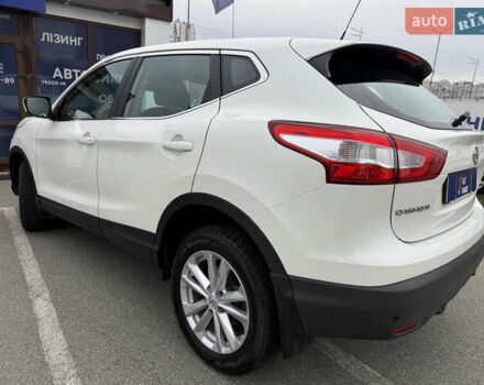 Белый Ниссан Кашкай, объемом двигателя 1.2 л и пробегом 48 тыс. км за 17700 $, фото 8 на Automoto.ua