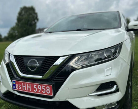 Белый Ниссан Кашкай, объемом двигателя 1.6 л и пробегом 123 тыс. км за 18200 $, фото 4 на Automoto.ua