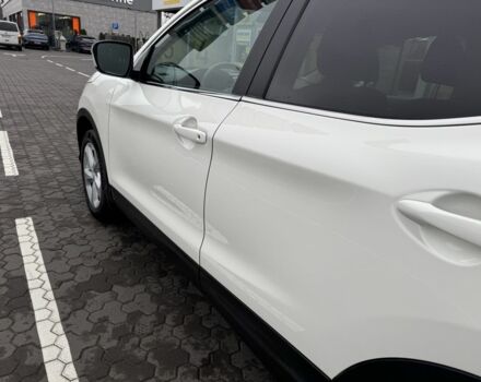 Білий Ніссан Кашкай, об'ємом двигуна 1.2 л та пробігом 92 тис. км за 11500 $, фото 10 на Automoto.ua