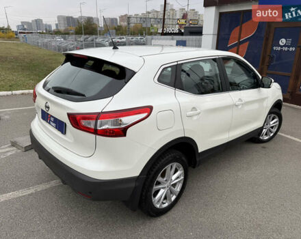 Белый Ниссан Кашкай, объемом двигателя 1.2 л и пробегом 48 тыс. км за 17700 $, фото 10 на Automoto.ua