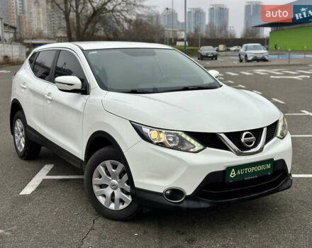 Білий Ніссан Кашкай, об'ємом двигуна 1.2 л та пробігом 56 тис. км за 14777 $, фото 36 на Automoto.ua