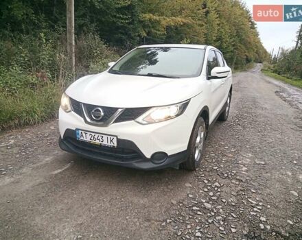 Ниссан Кашкай 2017 в Коломые на Automoto.ua Белый Ниссан Кашкай, объемом двигателя 1.2 л и пробегом 133 тыс. км за 13500 $, фото 5 на Automoto.ua