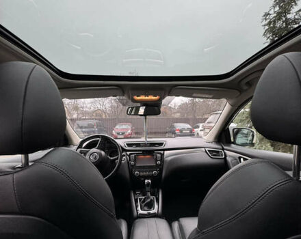 Белый Ниссан Кашкай, объемом двигателя 1.6 л и пробегом 147 тыс. км за 18900 $, фото 9 на Automoto.ua