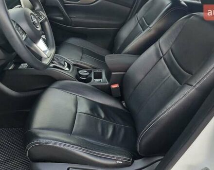 Белый Ниссан Кашкай, объемом двигателя 2 л и пробегом 53 тыс. км за 15250 $, фото 19 на Automoto.ua