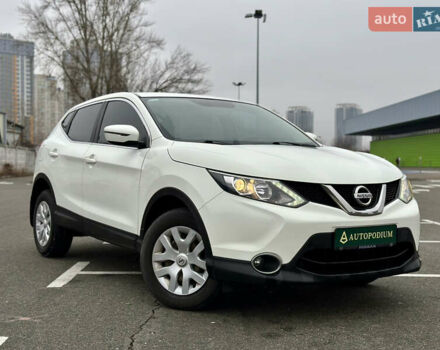 Білий Ніссан Кашкай, об'ємом двигуна 1.2 л та пробігом 56 тис. км за 14777 $, фото 9 на Automoto.ua