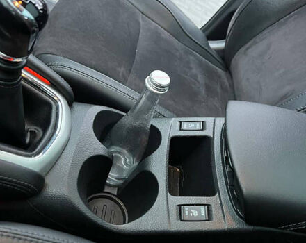 Білий Ніссан Кашкай, об'ємом двигуна 1.6 л та пробігом 136 тис. км за 17000 $, фото 13 на Automoto.ua