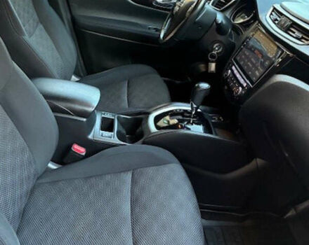 Белый Ниссан Кашкай, объемом двигателя 1.2 л и пробегом 102 тыс. км за 13500 $, фото 7 на Automoto.ua