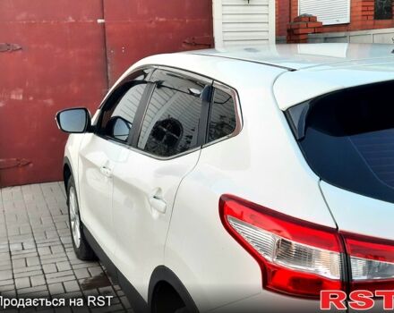 Білий Ніссан Кашкай, об'ємом двигуна 1.2 л та пробігом 171 тис. км за 15000 $, фото 2 на Automoto.ua