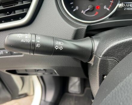 Білий Ніссан Кашкай, об'ємом двигуна 1.6 л та пробігом 216 тис. км за 16990 $, фото 26 на Automoto.ua