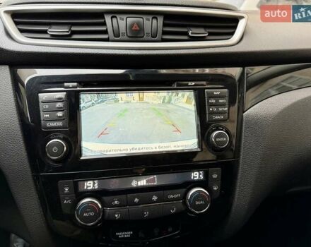 Білий Ніссан Кашкай, об'ємом двигуна 1.2 л та пробігом 85 тис. км за 15800 $, фото 12 на Automoto.ua