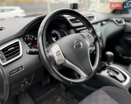 Белый Ниссан Кашкай, объемом двигателя 1.2 л и пробегом 48 тыс. км за 17700 $, фото 21 на Automoto.ua