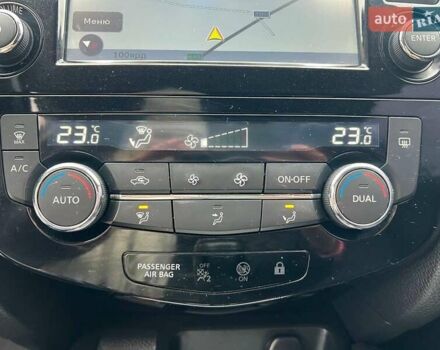 Білий Ніссан Кашкай, об'ємом двигуна 1.6 л та пробігом 216 тис. км за 16990 $, фото 29 на Automoto.ua