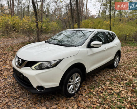 Білий Ніссан Кашкай, об'ємом двигуна 1.6 л та пробігом 137 тис. км за 14900 $, фото 10 на Automoto.ua
