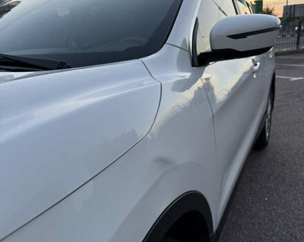 Белый Ниссан Кашкай, объемом двигателя 2 л и пробегом 148 тыс. км за 15000 $, фото 10 на Automoto.ua