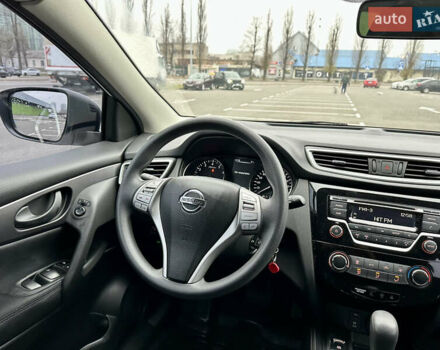 Білий Ніссан Кашкай, об'ємом двигуна 1.2 л та пробігом 56 тис. км за 14777 $, фото 29 на Automoto.ua