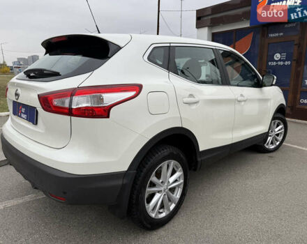 Белый Ниссан Кашкай, объемом двигателя 1.2 л и пробегом 48 тыс. км за 17700 $, фото 9 на Automoto.ua