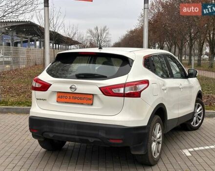Білий Ніссан Кашкай, об'ємом двигуна 1.6 л та пробігом 160 тис. км за 15900 $, фото 5 на Automoto.ua