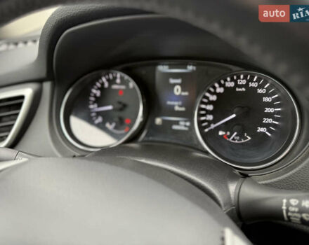 Белый Ниссан Кашкай, объемом двигателя 1.2 л и пробегом 48 тыс. км за 17700 $, фото 30 на Automoto.ua