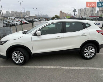 Белый Ниссан Кашкай, объемом двигателя 1.2 л и пробегом 48 тыс. км за 17700 $, фото 13 на Automoto.ua