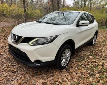 Білий Ніссан Кашкай, об'ємом двигуна 1.6 л та пробігом 137 тис. км за 14900 $, фото 1 на Automoto.ua
