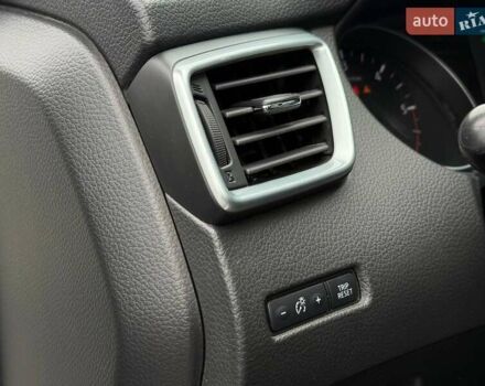 Білий Ніссан Кашкай, об'ємом двигуна 1.6 л та пробігом 114 тис. км за 20897 $, фото 18 на Automoto.ua