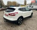 Белый Ниссан Кашкай, объемом двигателя 1.5 л и пробегом 275 тыс. км за 16700 $, фото 2 на Automoto.ua