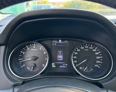 Білий Ніссан Кашкай, об'ємом двигуна 2 л та пробігом 98 тис. км за 19000 $, фото 16 на Automoto.ua