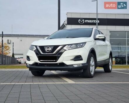 Белый Ниссан Кашкай, объемом двигателя 1.2 л и пробегом 178 тыс. км за 12800 $, фото 7 на Automoto.ua