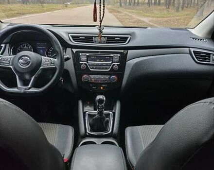 Белый Ниссан Кашкай, объемом двигателя 1.2 л и пробегом 42 тыс. км за 18200 $, фото 2 на Automoto.ua