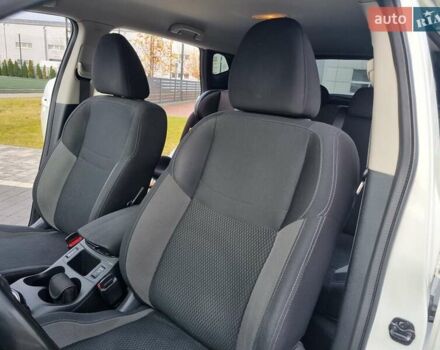 Белый Ниссан Кашкай, объемом двигателя 1.2 л и пробегом 178 тыс. км за 12800 $, фото 25 на Automoto.ua