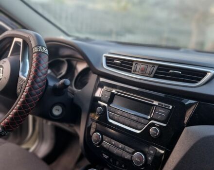 Білий Ніссан Кашкай, об'ємом двигуна 2 л та пробігом 61 тис. км за 23000 $, фото 6 на Automoto.ua