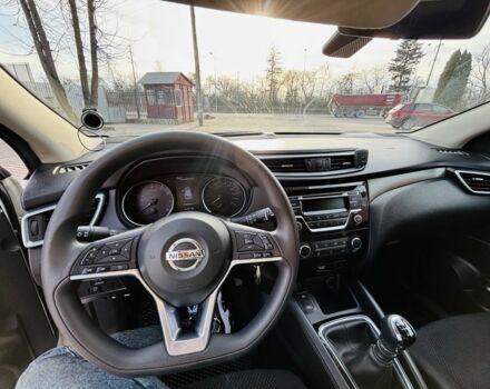 Белый Ниссан Кашкай, объемом двигателя 1.2 л и пробегом 130 тыс. км за 12300 $, фото 9 на Automoto.ua