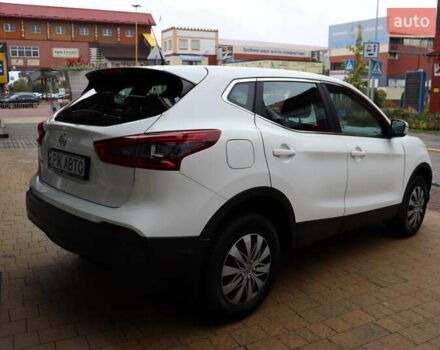 Белый Ниссан Кашкай, объемом двигателя 1.6 л и пробегом 245 тыс. км за 15900 $, фото 2 на Automoto.ua